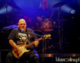 Popa Chubby at Jimiway 2012 (3)